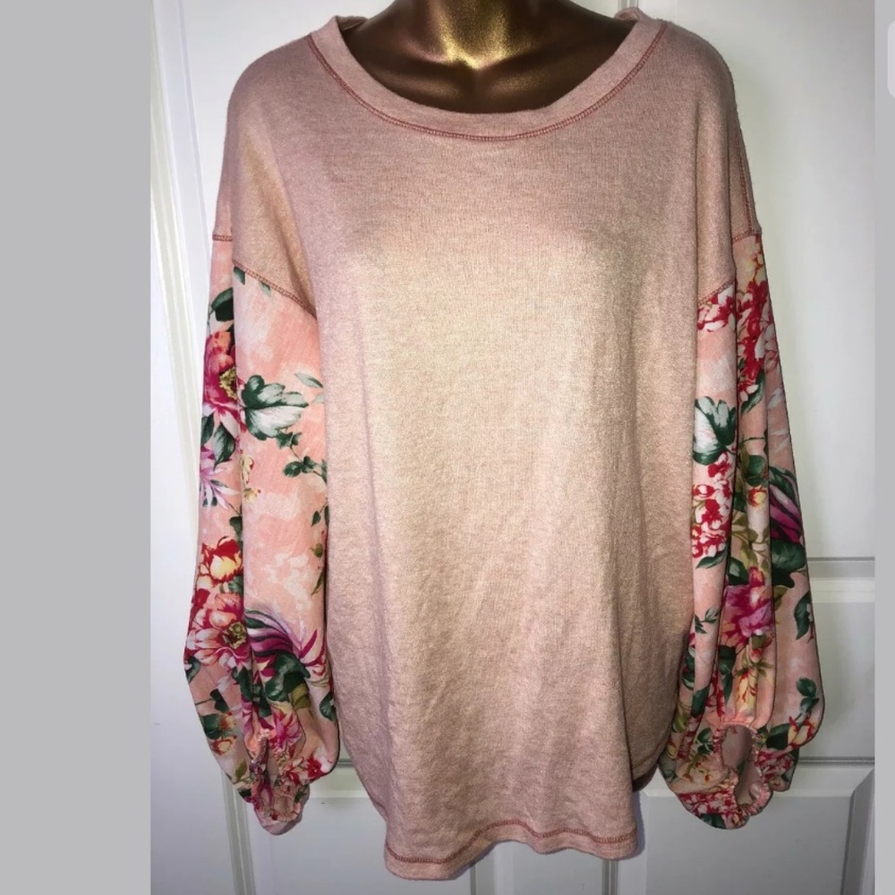 My story blouse multicolored belle sleeves size small